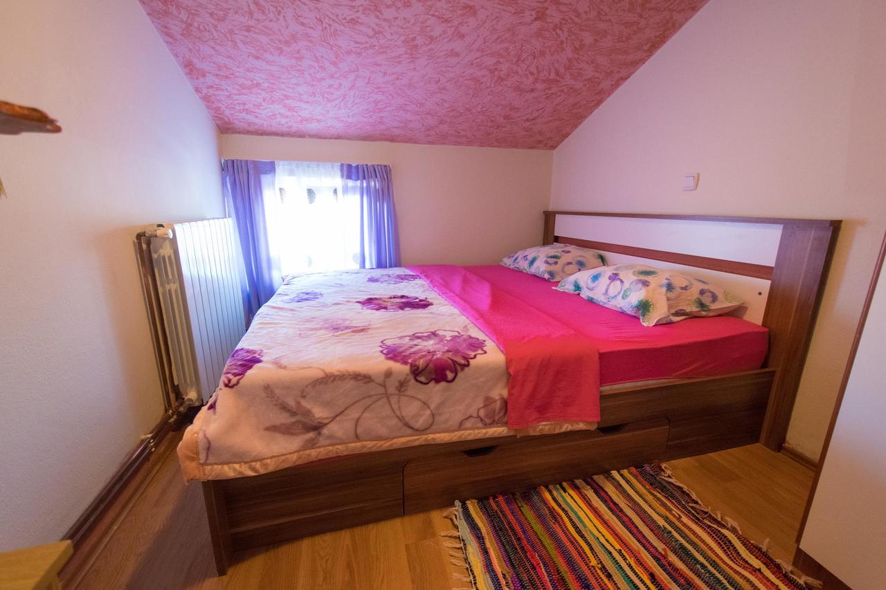 Apartment Hajdi Малинска Екстериор снимка